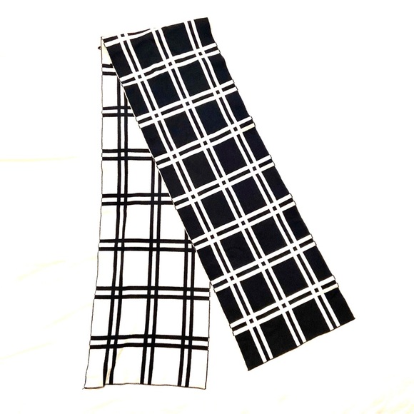 5/$15💥 Rayon Sweater Deep V-Neck Tunic Length & Plaid Scarf Set Fall Winter - Picture 7 of 8